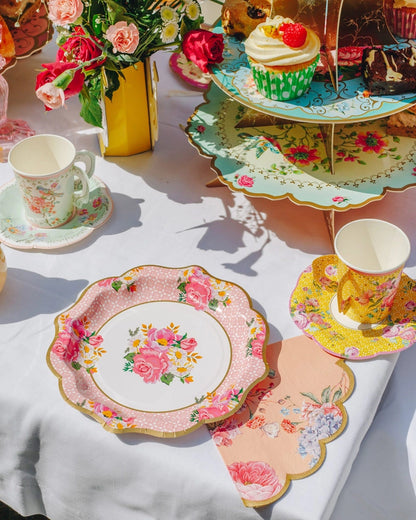Truly Scrumptious Pretty Floral Plates - 12 Pack